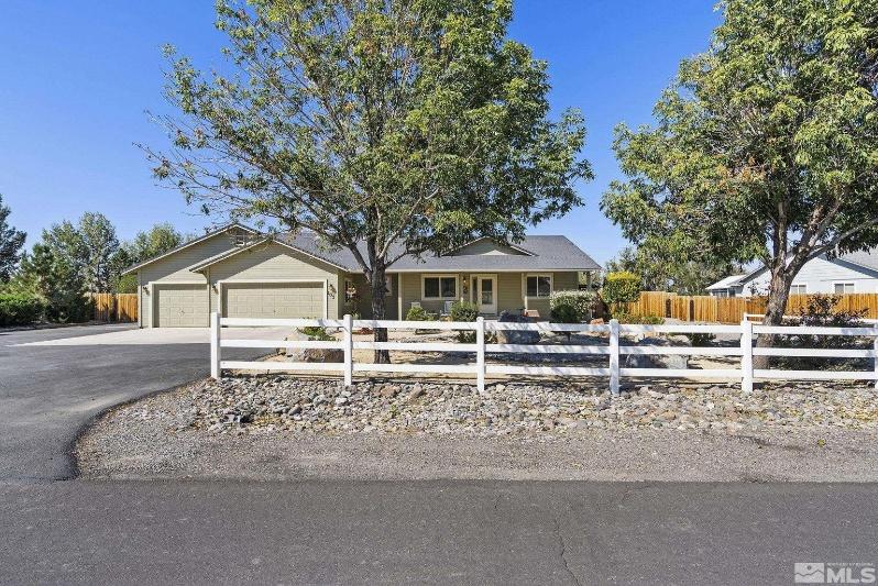 105 Country Ranch Rd.